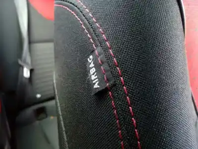 Veicolo di demolizione renault clio iv expression dell'anno 2012 alimentato k9k608