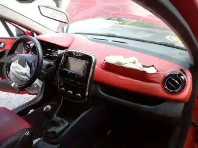 Veicolo di demolizione renault clio iv expression dell'anno 2012 alimentato k9k608