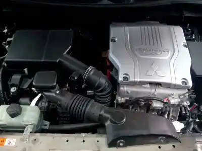 Scrapping Vehicle mitsubishi                                         outlander (gf0)                                                                                                                                                                                                                                            phev kaiteki 4wd                                                                                                                                                                                                                                           of the year 2013 powered 4b11