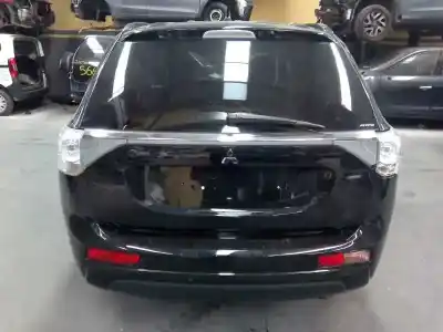 Sloopvoertuig mitsubishi outlander (gf0) phev kaiteki 4wd van het jaar 2017 aangedreven 4b11