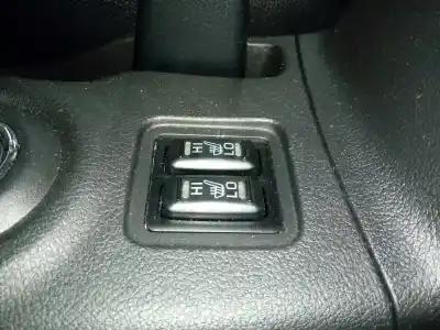 Sloopvoertuig mitsubishi outlander (gf0) phev kaiteki 4wd van het jaar 2017 aangedreven 4b11