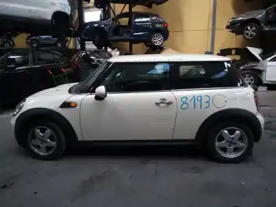 Scrapping Vehicle bmw mini (r56) cooper of the year 2006 powered n12b16a