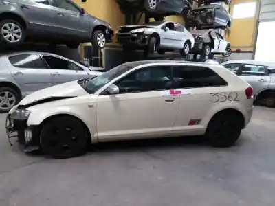 Vehículo de desguace audi                                               a3 (8p)                                                                                                                                                                                                                                                    2.0 fsi ambiente                                                                                                                                                                                                                                           del año 2004 con motor axw