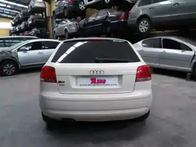 Vehículo de desguace audi                                               a3 (8p)                                                                                                                                                                                                                                                    2.0 fsi ambiente                                                                                                                                                                                                                                           del año 2004 con motor axw