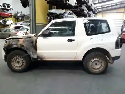 Здавання транспортного засобу MITSUBISHI                                         MONTERO (V80/V90)                                                                                                                                                                                                                                          3.2 DI-D CAT                                                                                                                                                                                                                                               року 2010 потужний 4M41