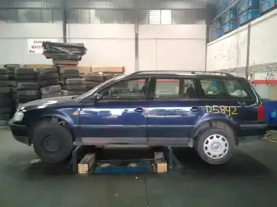 Здавання транспортного засобу VOLKSWAGEN PASSAT VARIANT (3B5) Comfortline року 1998 потужний AFN