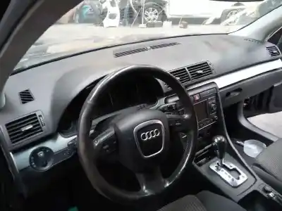 Veículo de Sucata audi a4 avant (8e) 2.5 tdi (120kw) do ano 2004 alimentado bdg
