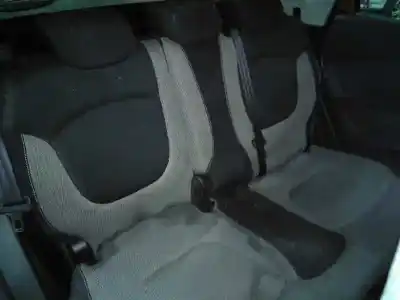 Здавання транспортного засобу renault captur dynamique року 2013 потужний k9k608