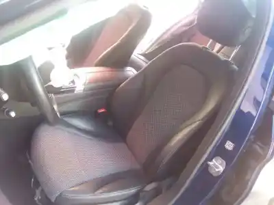 Здавання транспортного засобу mercedes-benz clase c (w205) lim. c 220 cdi bluetec (205.004) року 2016 потужний 651921