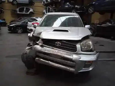 Hurda Aracı toyota rav 4 (a2) 2.0 d-4d executive 4x4 (2003->) yılın 2002 güçlü 1cdftv