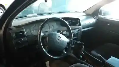 Veículo de Sucata opel omega b design edition berlina do ano 2000 alimentado x25dt