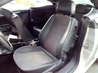 Véhicule à la ferraille opel astra twin top enjoy de l'année 2009 alimenté z19dth