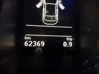 Sloopvoertuig volkswagen passat lim. (362) edition bluemotion van het jaar 2011 aangedreven cayc