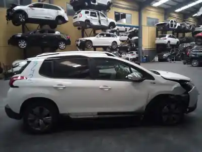 Vehicul casat peugeot 2008 (--.2013->) allure al anului 2016 alimentat bhy