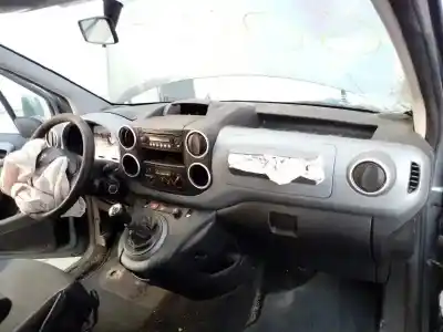 Scrapping Vehicle peugeot partner kasten doble cabina of the year 2013 powered 9hp