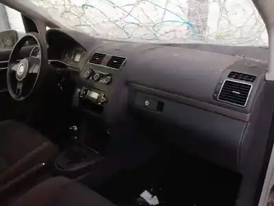 Здавання транспортного засобу volkswagen touran (1t3) edition року 2011 потужний cayb