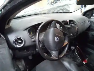 Veículo de Sucata lancia delta (181) platino do ano 2008 alimentado 198a2000