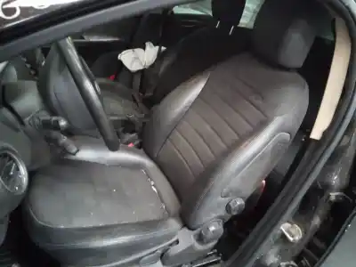 Veículo de Sucata lancia delta (181) platino do ano 2008 alimentado 198a2000