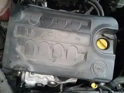 Veículo de Sucata lancia delta (181) platino do ano 2008 alimentado 198a2000