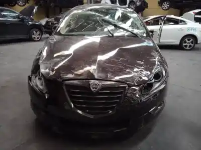 Veículo de Sucata lancia delta (181) platino do ano 2008 alimentado 198a2000