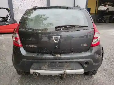 Veículo de Sucata dacia sandero laureate music do ano 2012 alimentado k9k892
