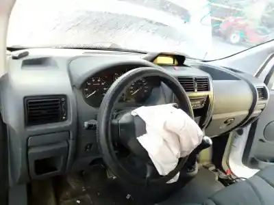 Veículo de Sucata citroen jumpy hdi 90 27 l1h1 furg. do ano 2014 alimentado 9h07