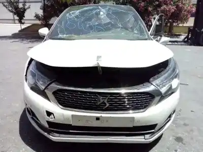 Здавання транспортного засобу citroen ds4 style року 2011 потужний bh01