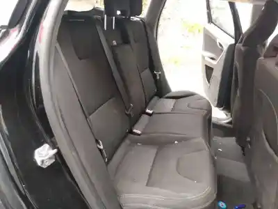 Veículo de Sucata volvo xc60 r-design momentum do ano 2014 alimentado d5204t7