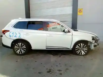 Scrapping Vehicle MITSUBISHI                                         OUTLANDER (GF0)                                                                                                                                                                                                                                            Motion 2WD                                                                                                                                                                                                                                                 of the year 2019 powered 4J11