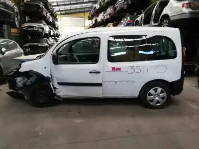 Veículo de Sucata renault kangoo expression do ano 2014 alimentado k9k608