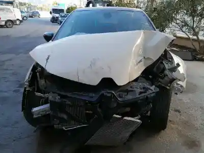 Veículo de Sucata renault captur life do ano 2017 alimentado k9k628