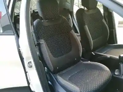 Veículo de Sucata renault captur life do ano 2017 alimentado k9k628