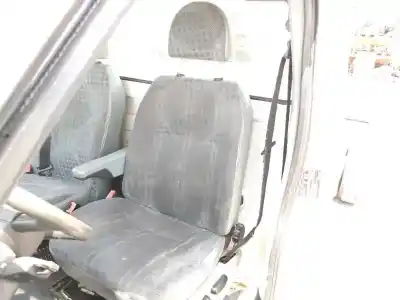 Veículo de Sucata ford transit caja cerrada ´06 ft 350 el (extralargo) lkw (camion) do ano 2009 alimentado h9fb