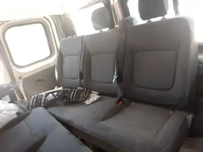 Здавання транспортного засобу opel vivaro b kasten/combi combi l1 2.9t року 2015 потужний r9mmb