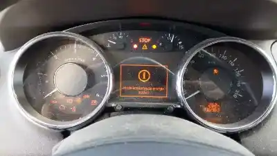 Sloopvoertuig peugeot 5008 sport pack van het jaar 2010 aangedreven rhe