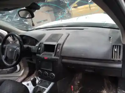 Veículo de Sucata land rover freelander (lr2) 2.2 td4 cat do ano 2007 alimentado 224dt