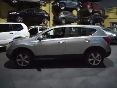 Veicolo di demolizione nissan qashqai (j10) tekna dell'anno 2007 alimentato k9k