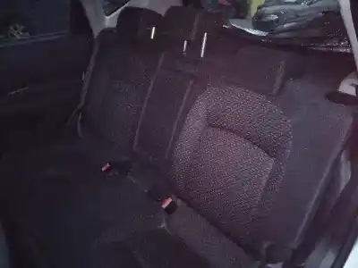 Veicolo di demolizione nissan qashqai (j10) tekna dell'anno 2007 alimentato k9k