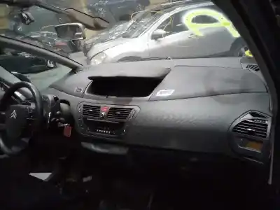 Scrapping Vehicle citroen c4 picasso premier of the year 2008 powered 9hz