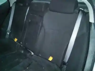 Здавання транспортного засобу lexus is200 (ds2/is2) 220d року 2010 потужний 2adfhv