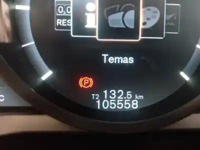 Veículo de Sucata volvo v60 kombi momentum do ano 2012 alimentado d5204t7