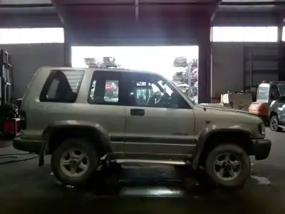 Veículo de Sucata isuzu trooper 3.0 dti (3-trg.) do ano 2000 alimentado d-4jx1