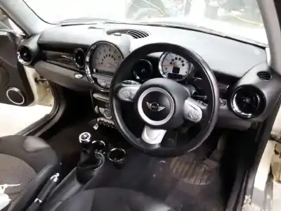 Здавання транспортного засобу mini mini (r56) cooper d року 2006 потужний w16