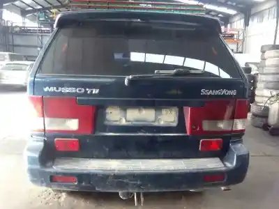 Veículo de Sucata ssangyong musso 2.3 turbodiesel cat do ano 1996 alimentado 