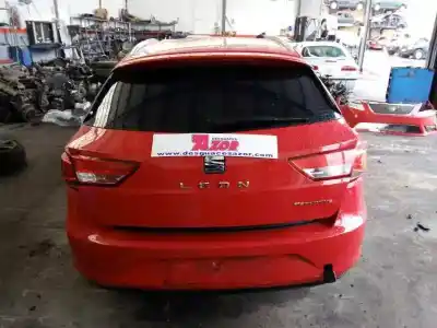 Veicolo di demolizione seat leon st (5f8) style dell'anno 2016 alimentato dbka