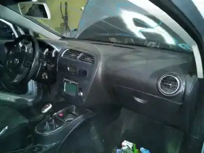 Scrapping Vehicle seat leon (1p1) fr of the year 2006 powered bwa