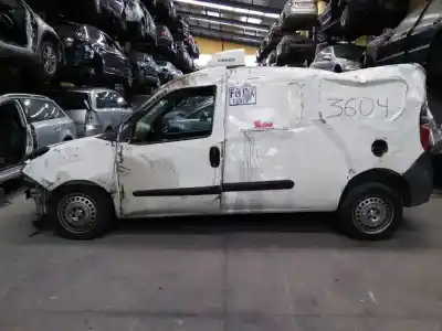 Здавання транспортного засобу fiat doblo active року 2014 потужний 263a2000