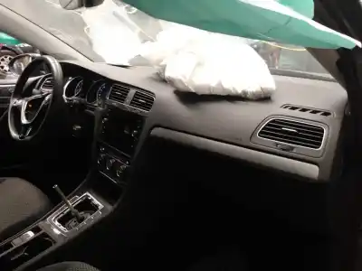 Vehicul casat volkswagen golf vii lim. (bq1) last edition bmt/start-stopp al anului 2016 alimentat dpba