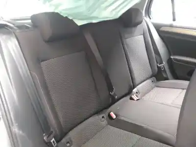 Vehicul casat volkswagen golf vii lim. (bq1) last edition bmt/start-stopp al anului 2016 alimentat dpba