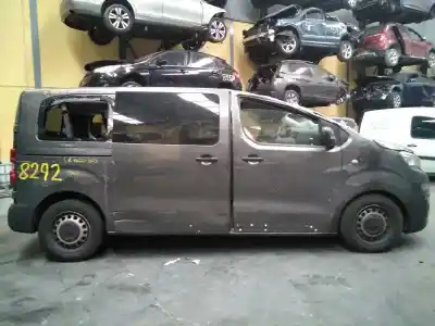 Здавання транспортного засобу PEUGEOT EXPERT COMBI Standard року 2019 потужний YHV